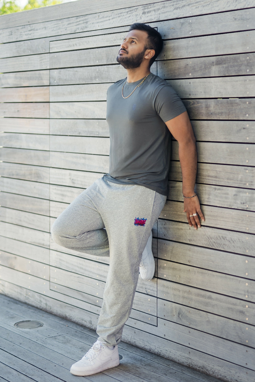 Tee